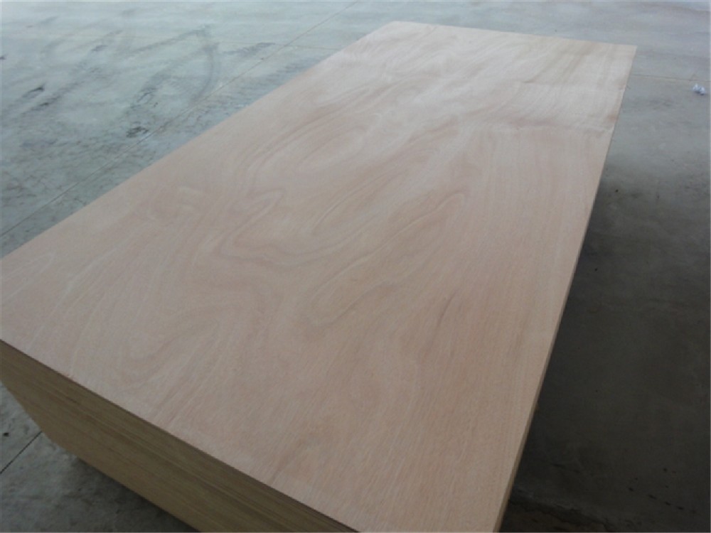 COMMERCIAL PLYWOOD
